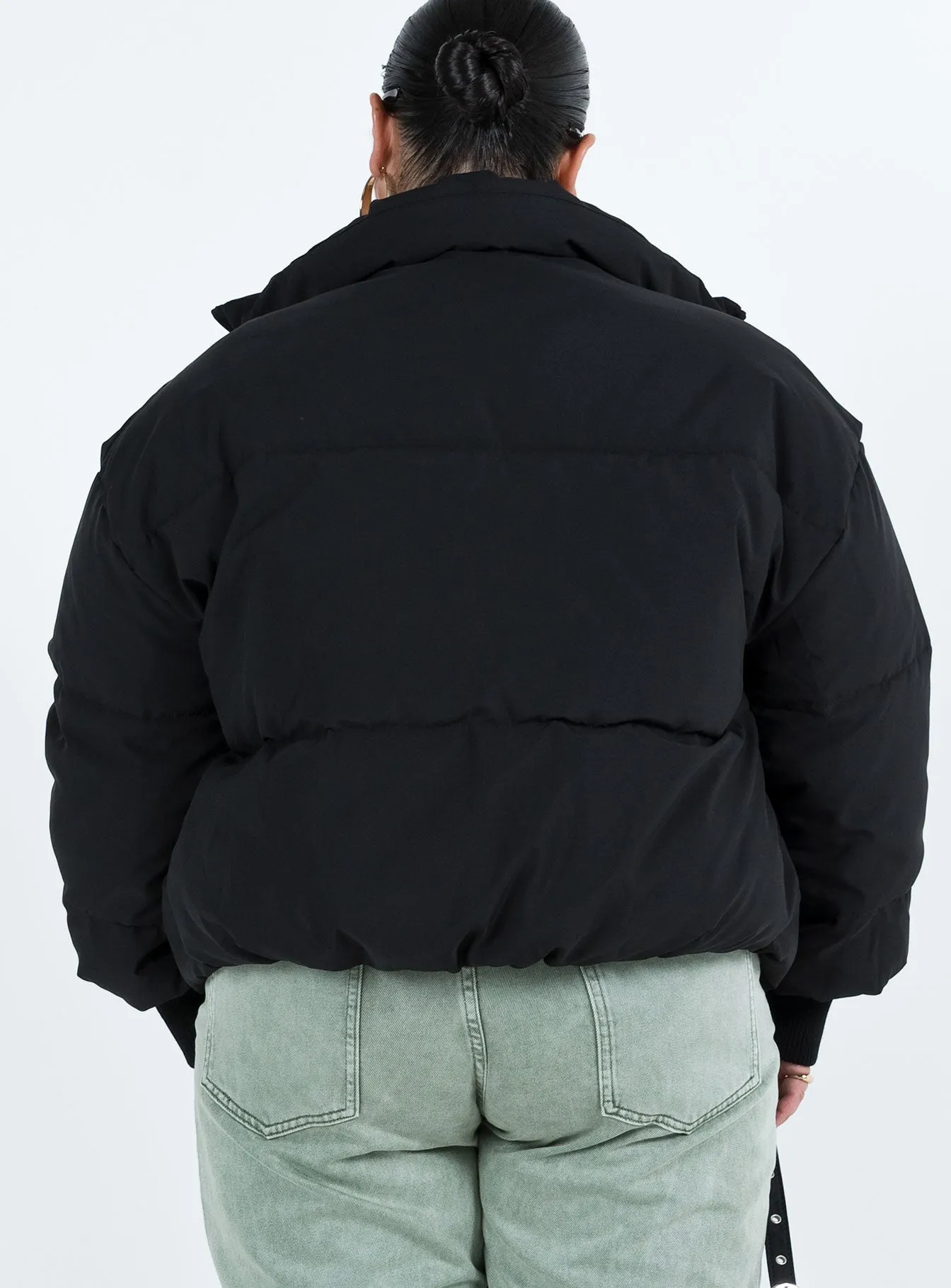 Abe Puffer Jacket Black Curve