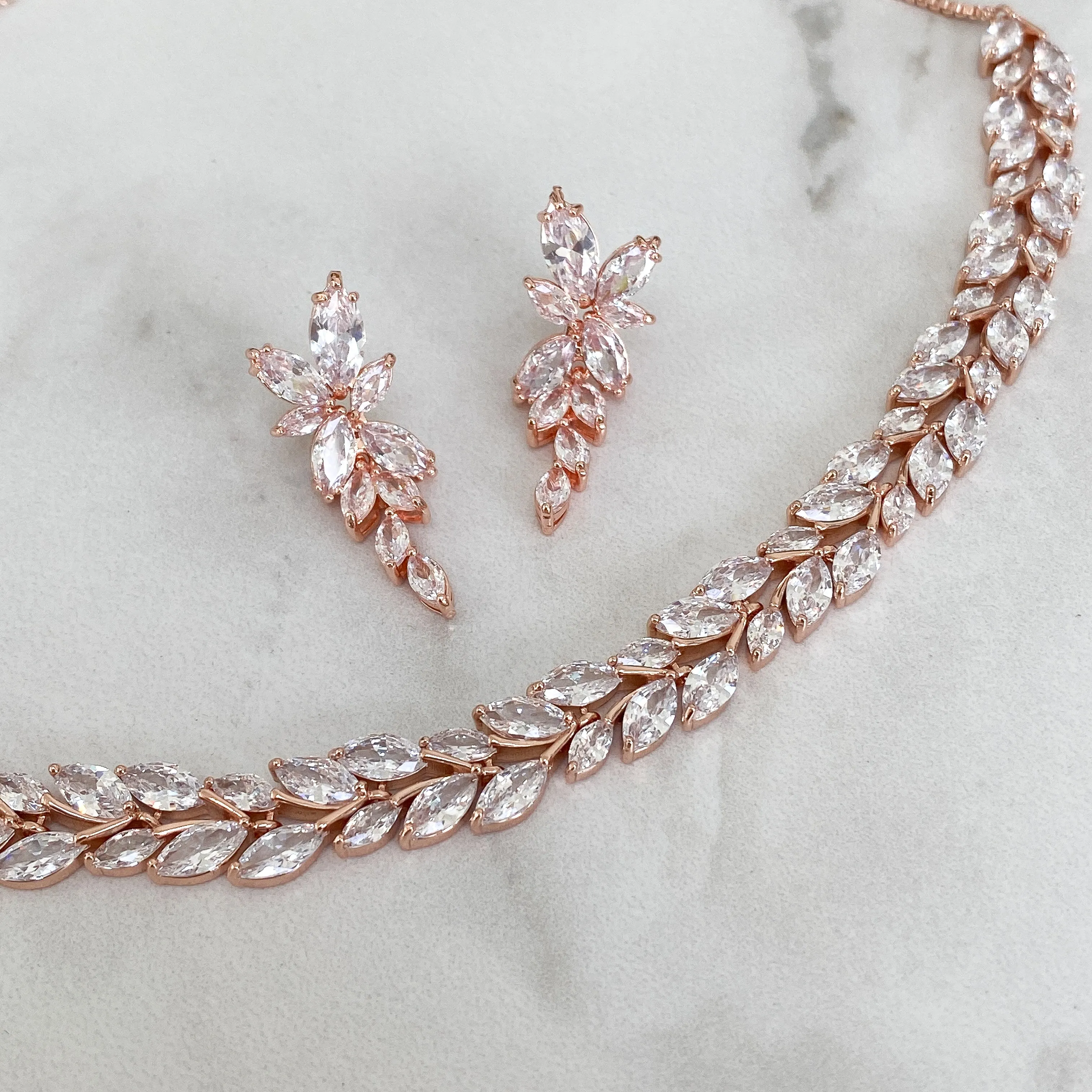 AMELIA Crystal Choker Necklace Set (Silver / Gold / Rose Gold)