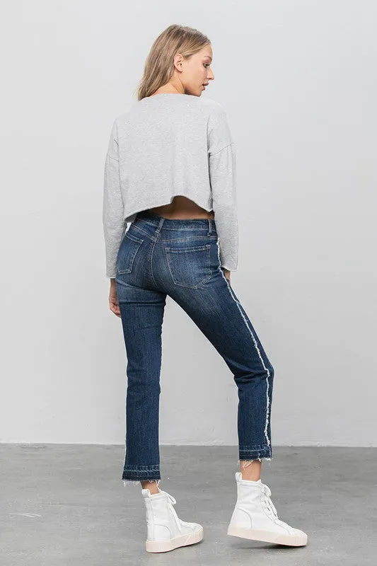 Frayed Hem Cropped Straight Jeans