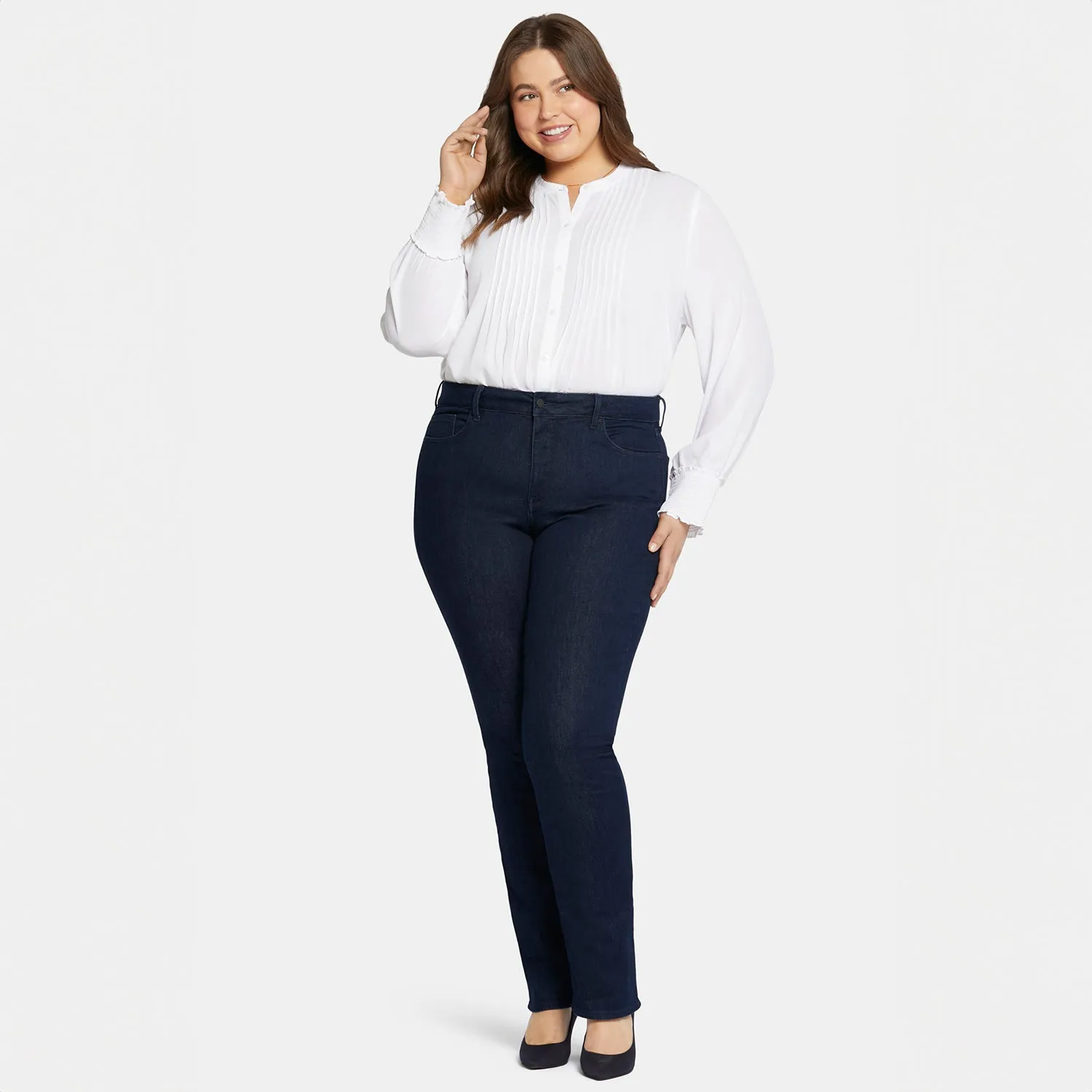 Marilyn Straight Jeans In Plus Size - Rinse