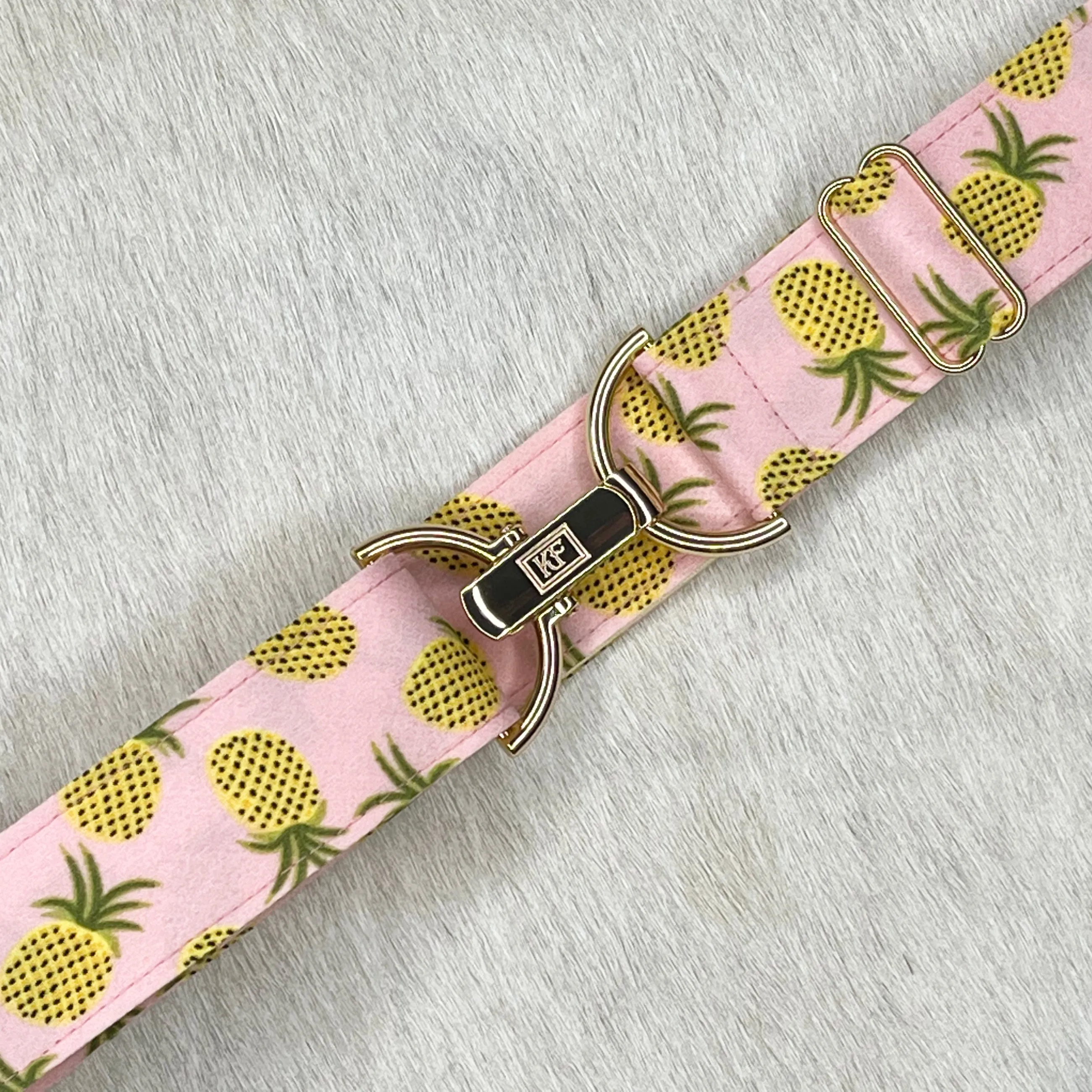 Pineapple - Pink