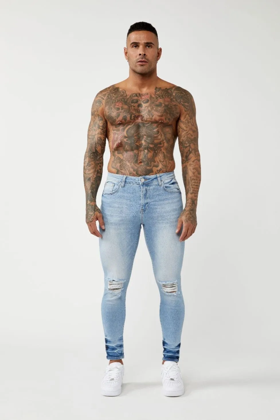 PREMIUM SKINNY FIT JEANS - LIGHT BLUE RIPPED KNEE