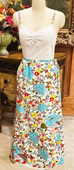 VINTAGE 1950s ELIZABETH ARDEN FLORAL WRAP SKIRT WITH BOW VINTAGE SKIRT VINTAGE DESIGNER SKIRT